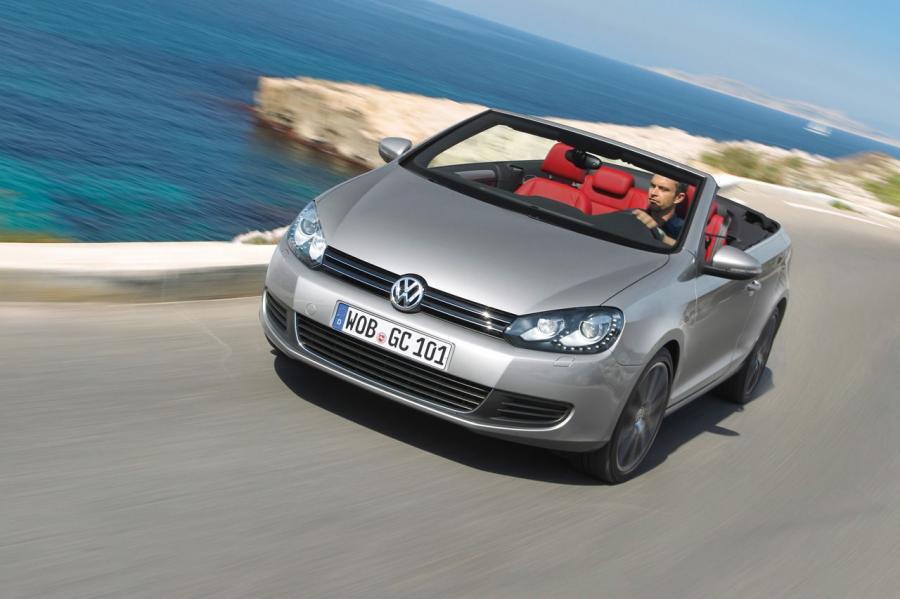  Volkswagen Golf Cabrio 2011 года  (фото 49 из 69)